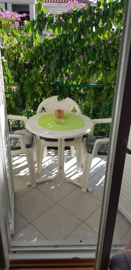 Apartmani Sonja Makarska Bagian luar foto