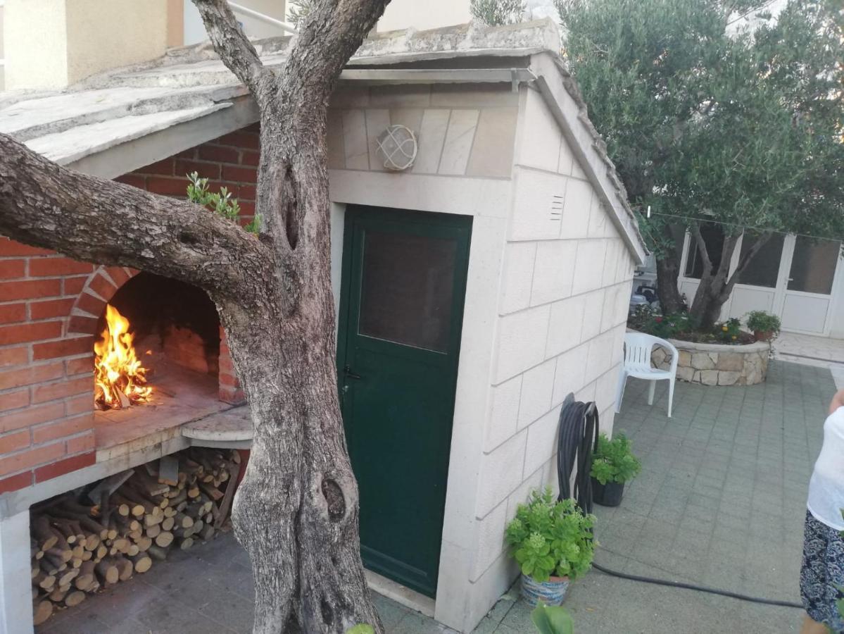 Apartmani Sonja Makarska Bagian luar foto