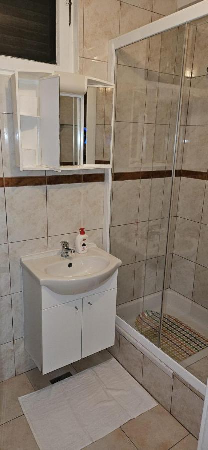 Apartmani Sonja Makarska Bagian luar foto