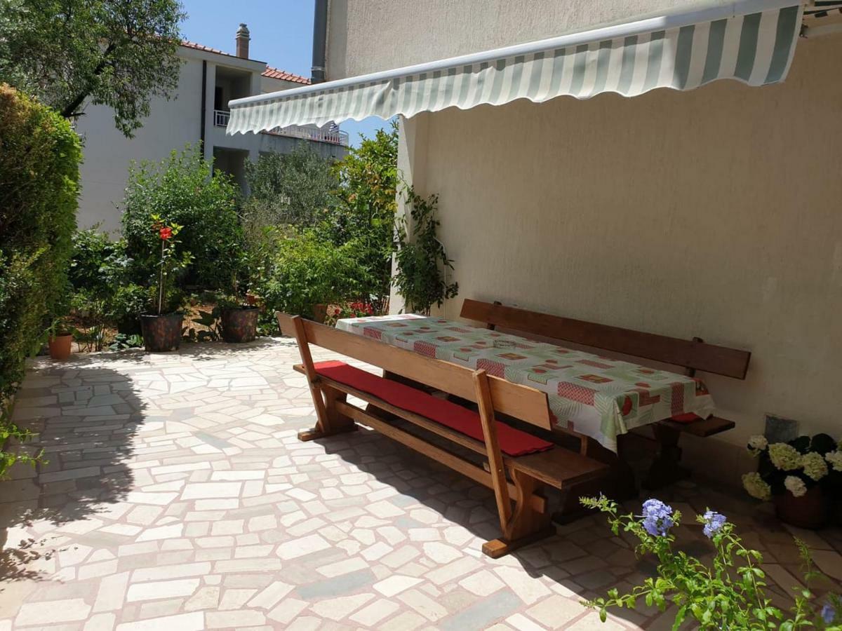 Apartmani Sonja Makarska Bagian luar foto